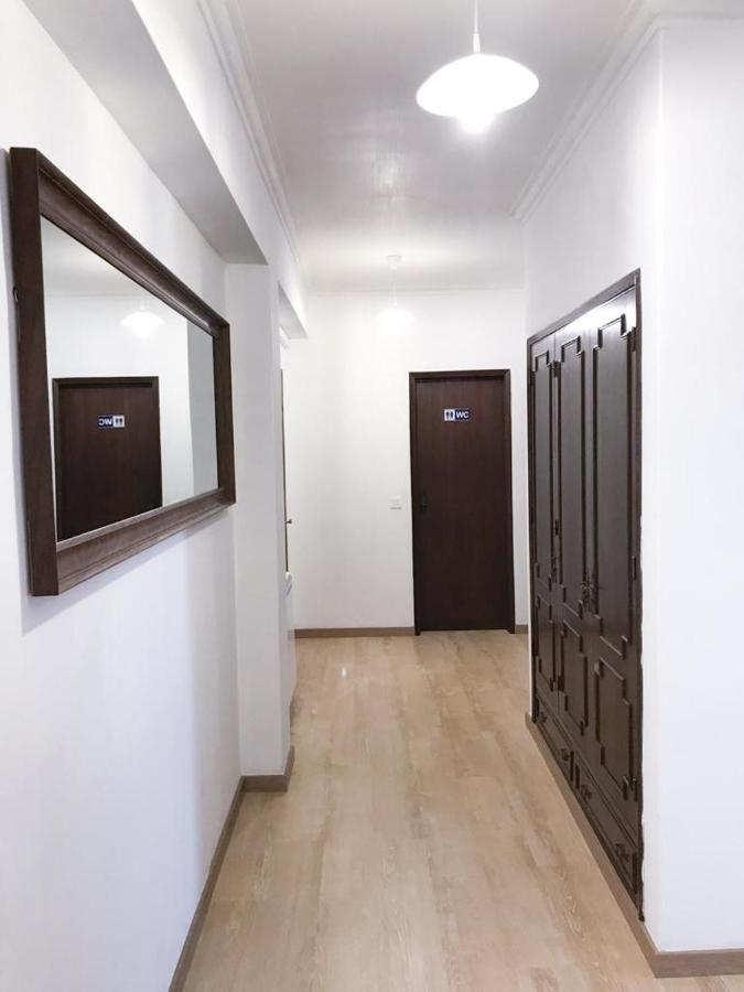 Menin Rooms 2 คาสเตโลแบรนโค ภายนอก รูปภาพ