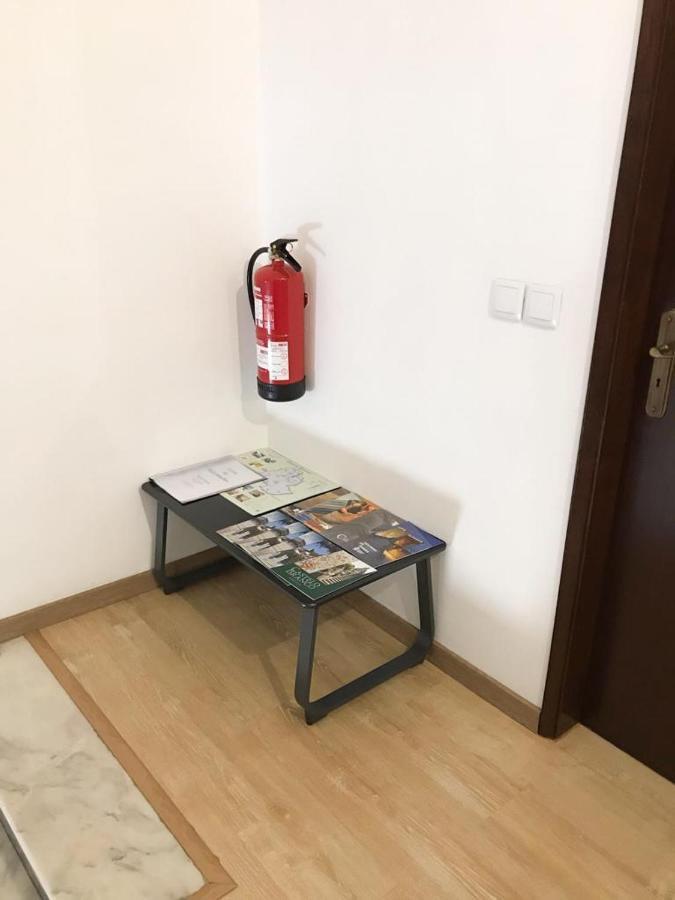 Menin Rooms 2 คาสเตโลแบรนโค ภายนอก รูปภาพ